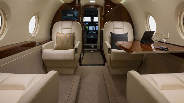 Gulfstream G280 Jet Interior